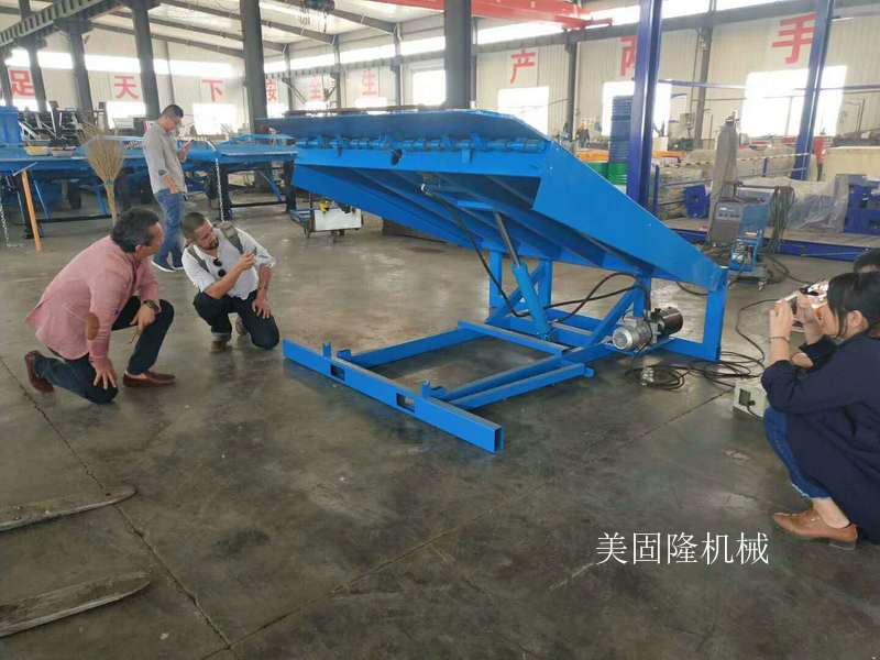 南宁固定式登车桥哪家好
